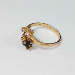 Anillo con sintéticos 14k p 2.1gr