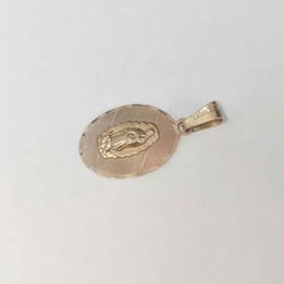 Dije de virgencita 10k  p 1.4gr