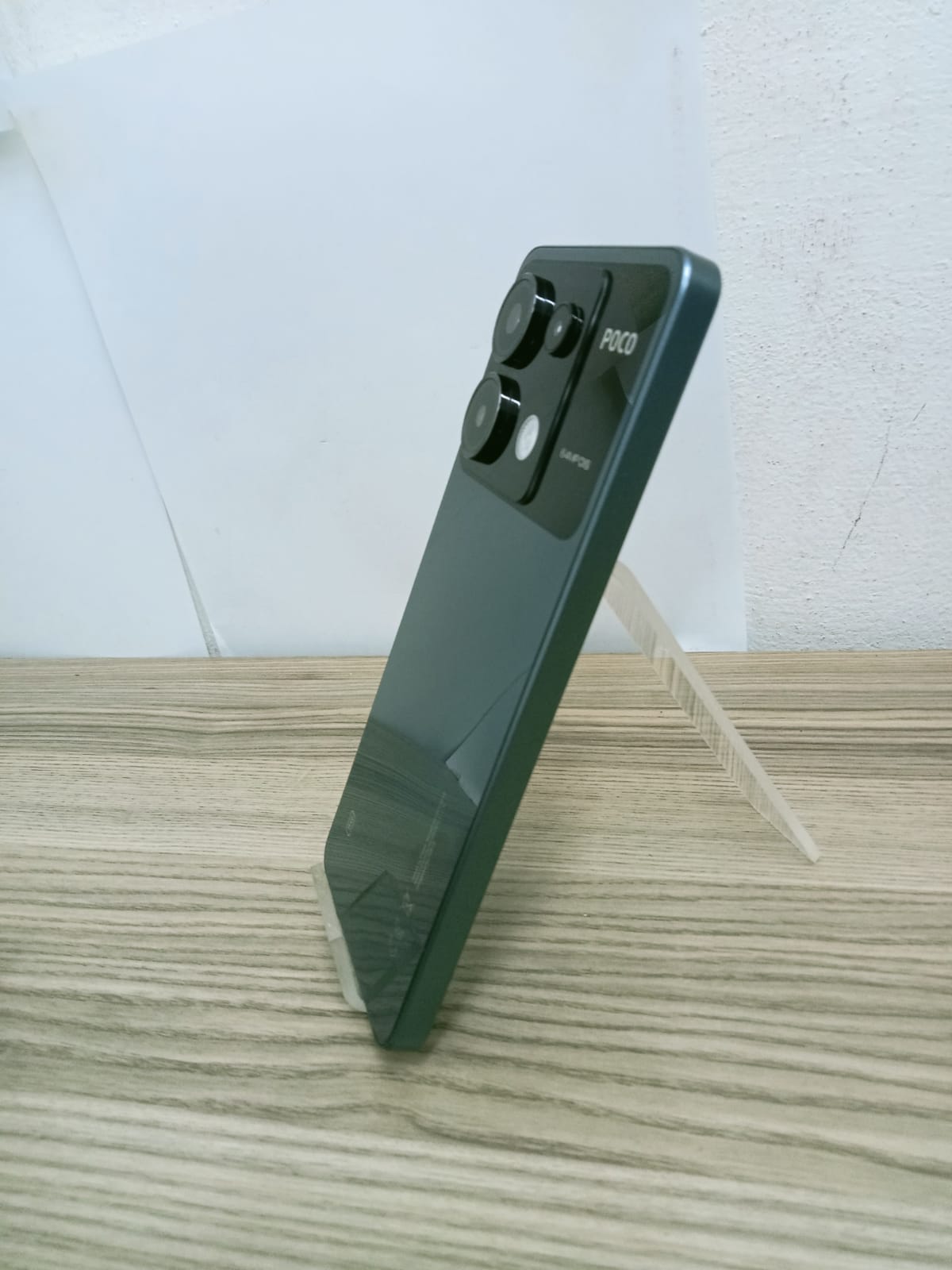 📱 POCO X6 – 256GB / 8GB RAM usado