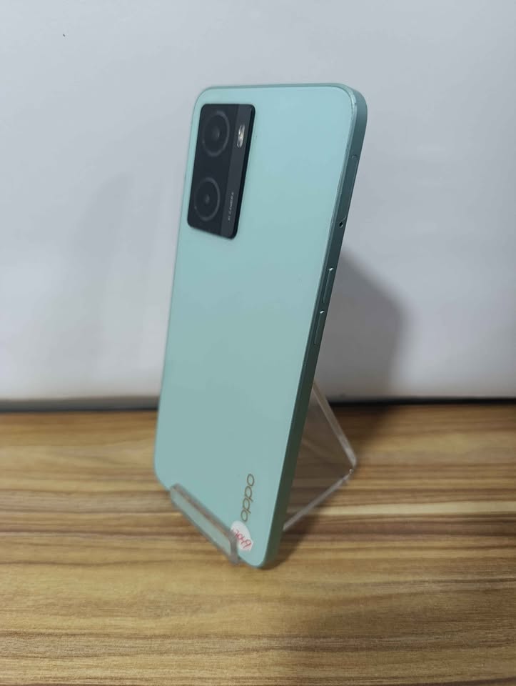 Celular Oppo A57 128 GB 4 Ram Libre USADO