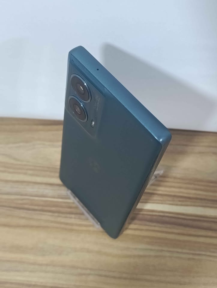 Celular Moto Edge 50 Fusión 256 GB 8 Ram Libre SEMINUEVO