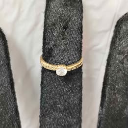 Anillo tipo compromiso 10k 1gr