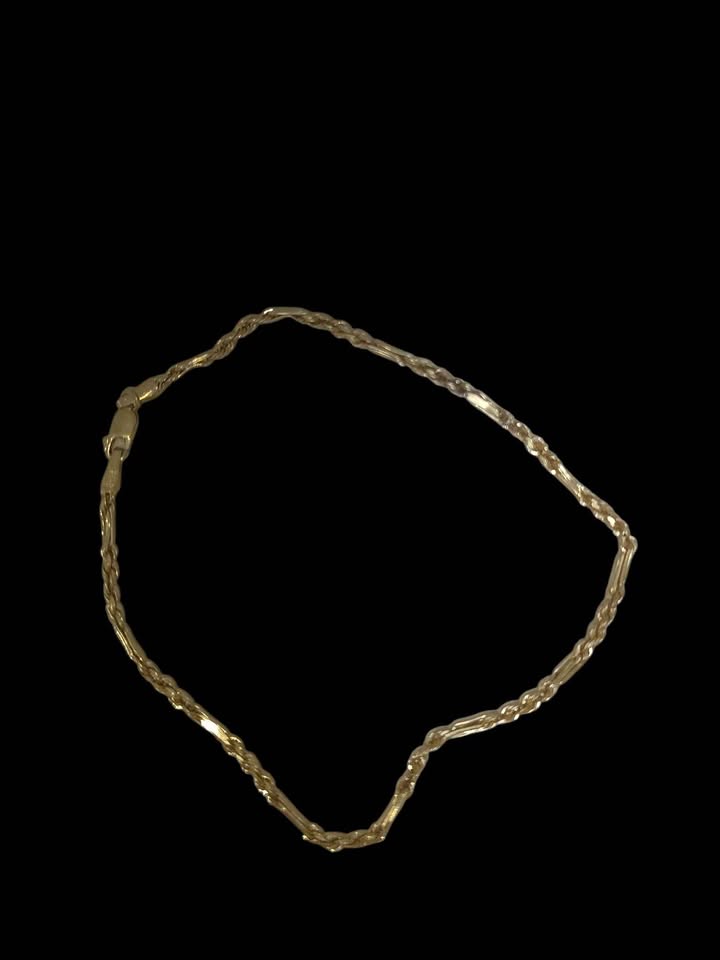 Oro pulcera Tipo Torsal 10k 1.9g