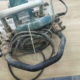 Cortadora para piso Makita