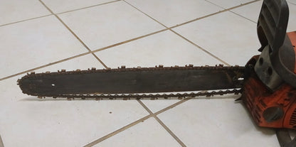 Motosierra HUDQVARNA 450, usado