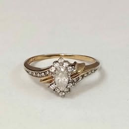 Anillo de oro con sintéticos 8k p 2.1