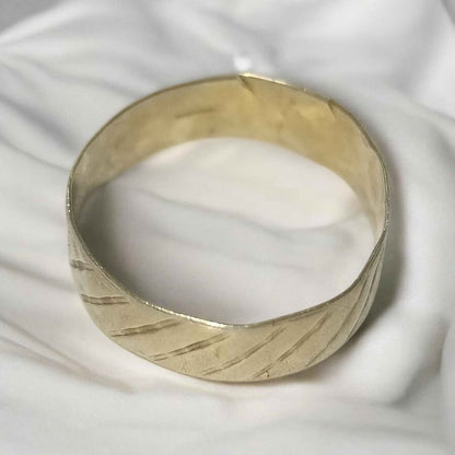 Oro anillo 10k 1.7g