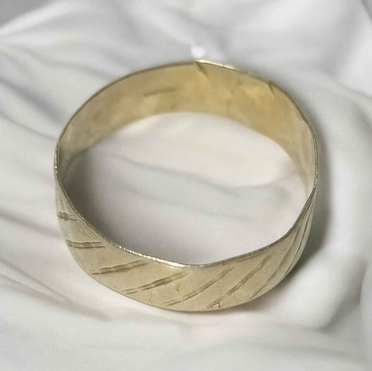 Oro anillo 10k 1.7g