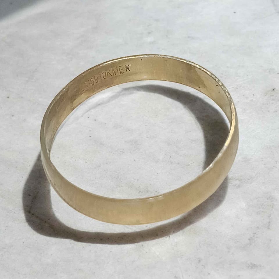 Oro argolla 10k 1.7g