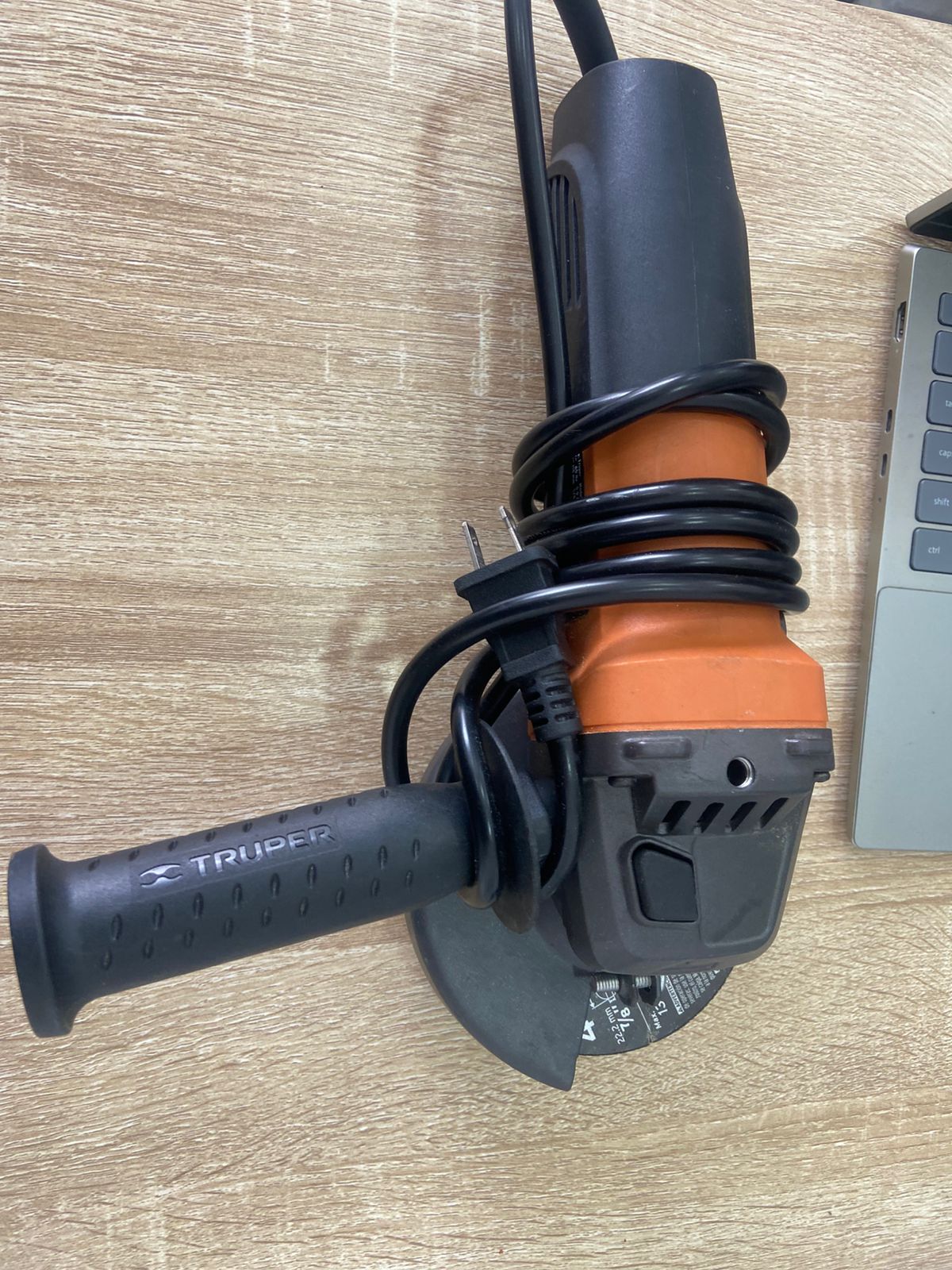 ⚙️ Mini Esmeril TRUPER – Seminuevo ⚙️