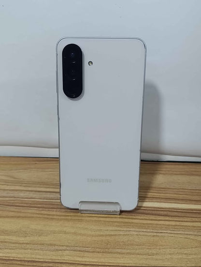 Celular Galaxy A56 256 GB 8 Ram Libre