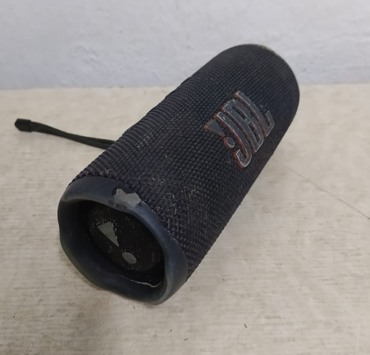 Bocina recargable JBL flip 6