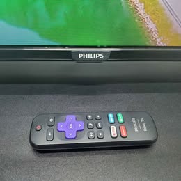 📺  PANTALLA PHILIPS ROKU DE 32 PULGADAS CON CONTROL ORIGINAL 🍿