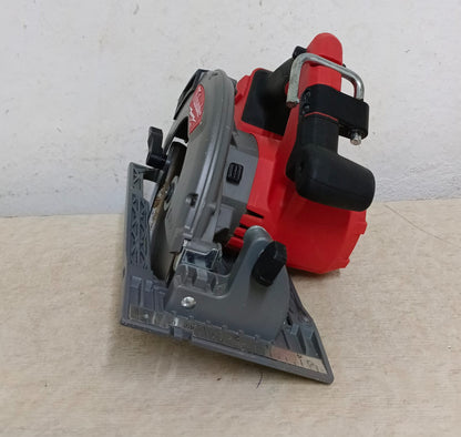 Sierra Circular MILWAUKEE 2732-20, usado