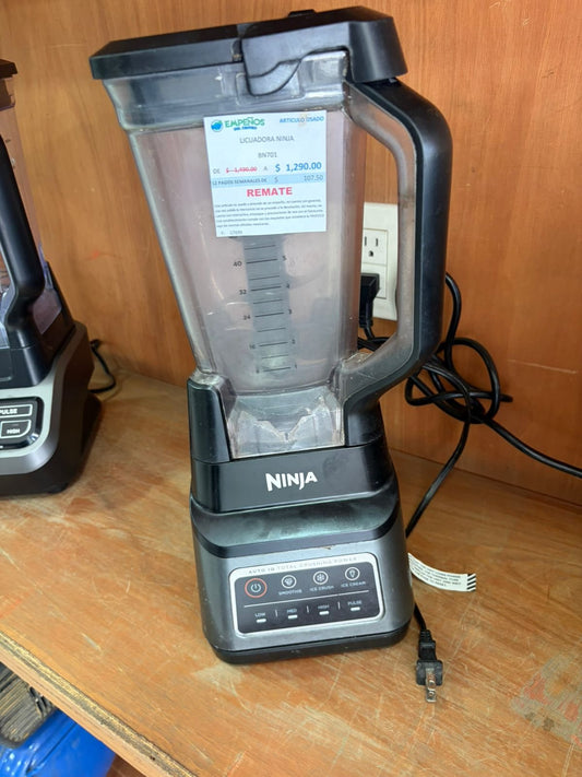 LICUADORA NINJA BN701