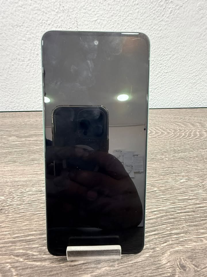 OPPO A58 256 GB 4 RAM