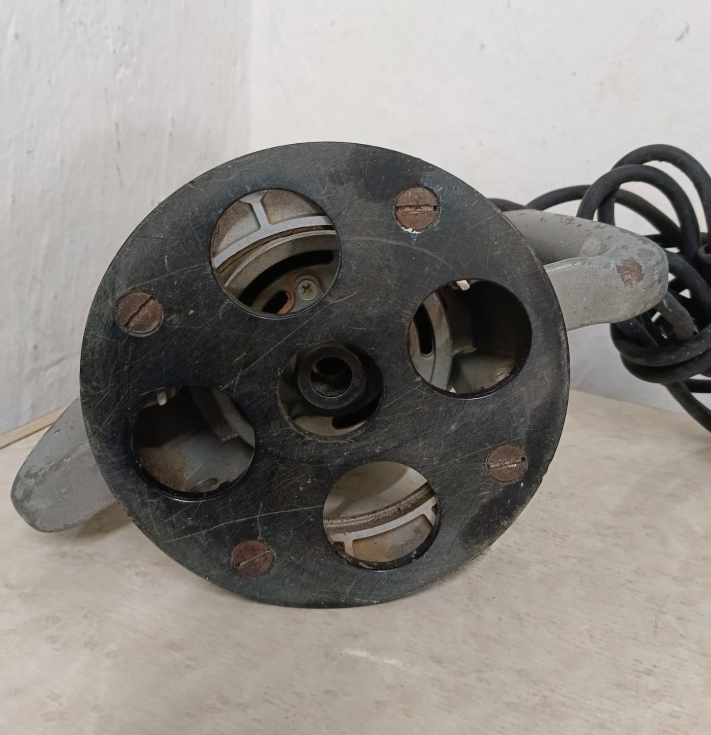 Router dewalt dwp7518, usado