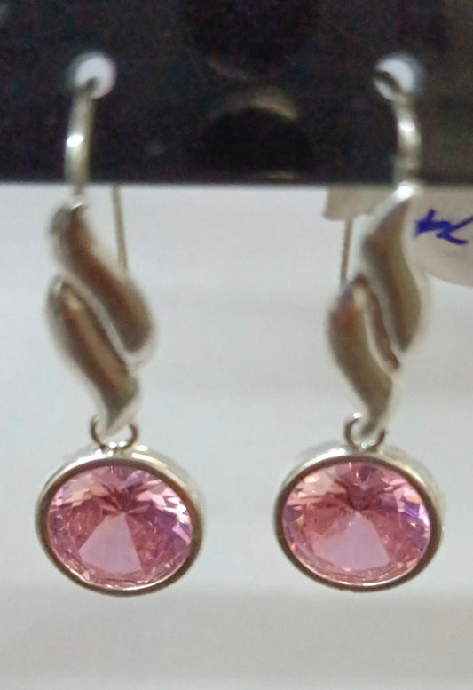 Arete con sintetico rosa PLATA 925 peso 3.8gr, usado