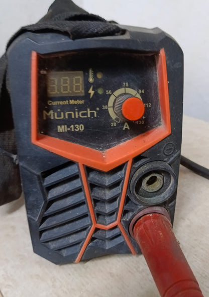 Soldadora MUNICH M-130 con cables, usado