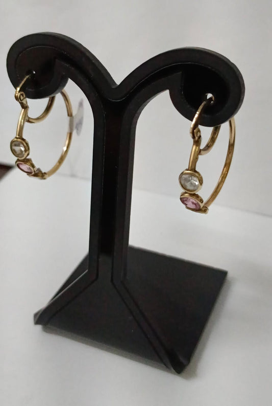 Aretes con sinteticos de colores ORO 10k peso 3.5g, usado