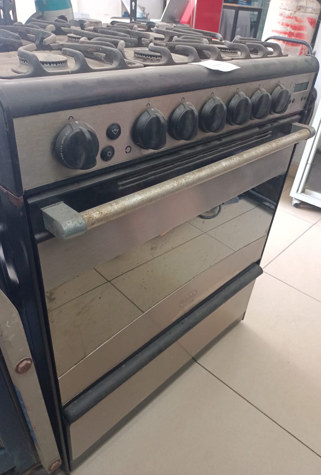 Estufa MABE x05500p 6 quemadores acero inaxidable, usado