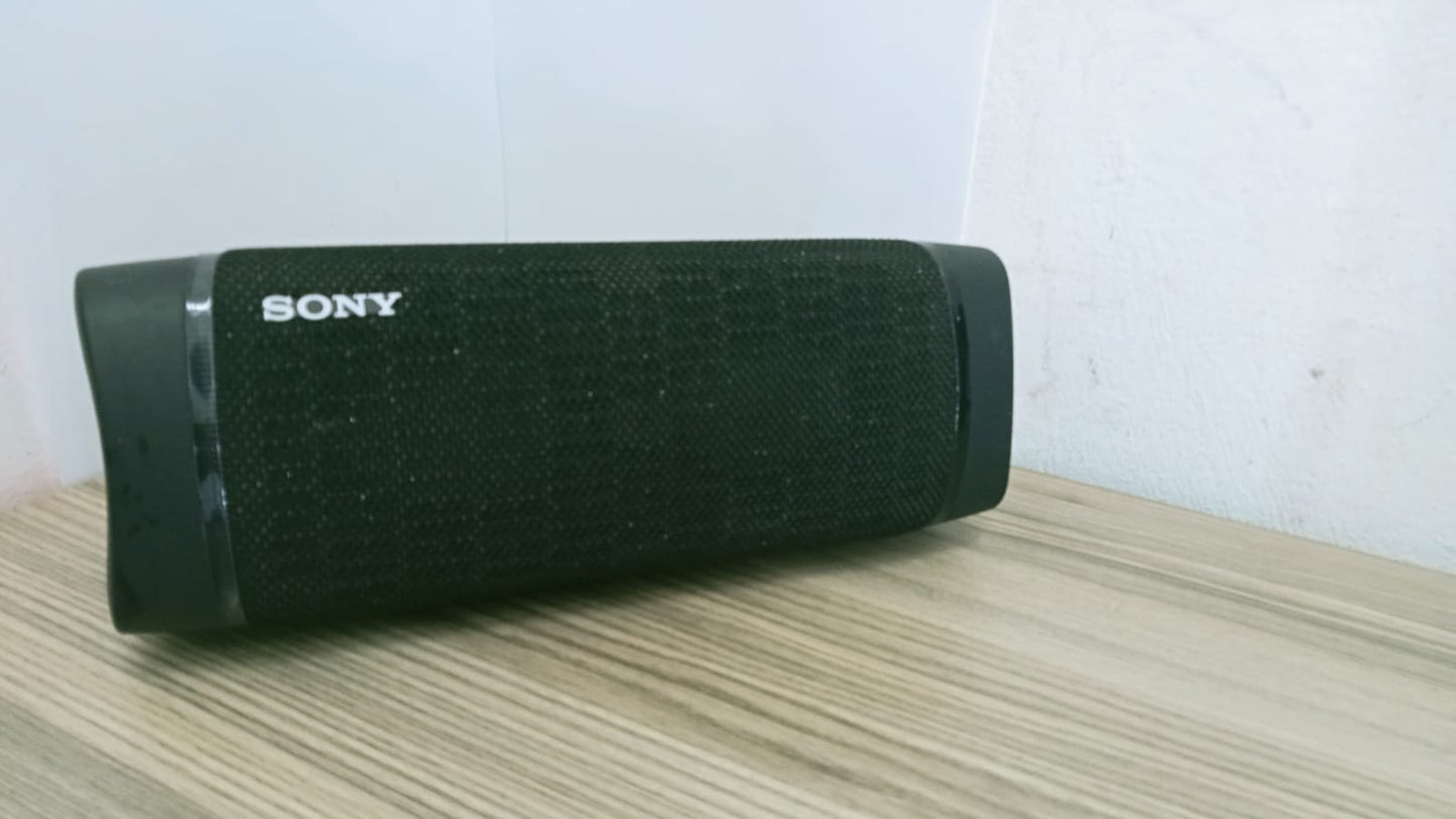 Bocina Sony SRS-XB33 color negro