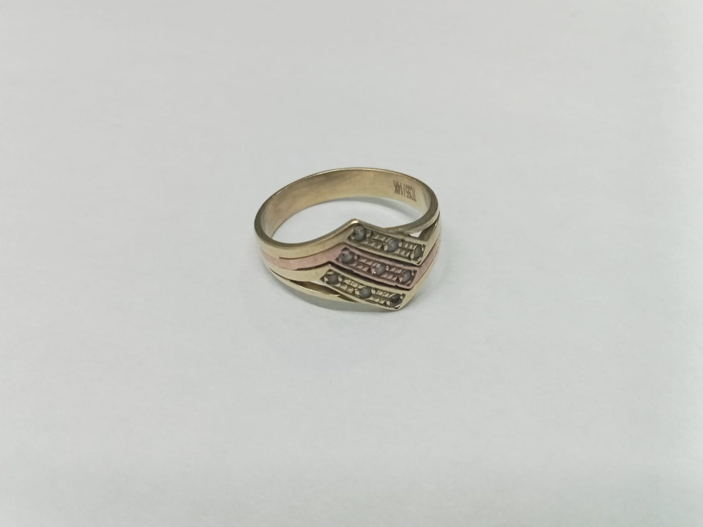 Anillo de Oro 14K — Talla 7 ✨