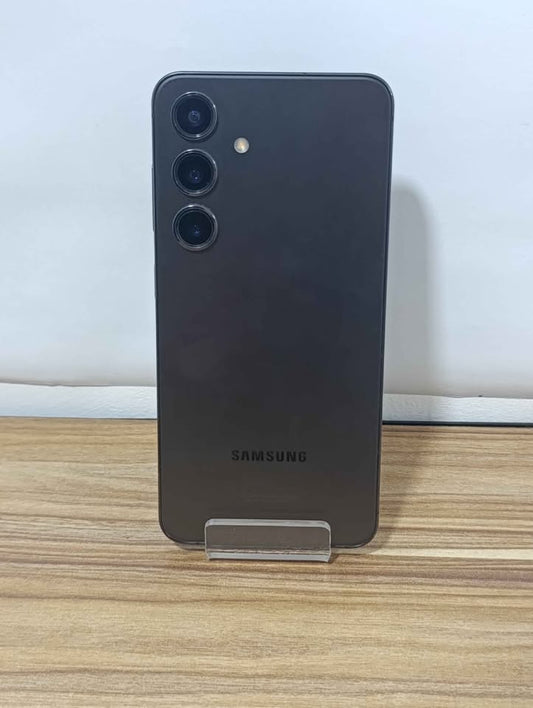 Celular Galaxy S24 128 GB 8 Ram Libre USADO