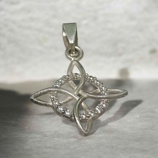 Plata Dije Tipo estrella .925 1.7g