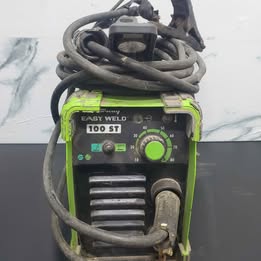 MAQUINA PARA SOLDAR FORNEY CON CABLE DE TIERRA Y PORTA ELECTRODO