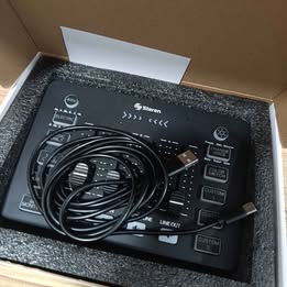 MEZCLADORA STEREN 4 CANALES EN CAJA CON CABLE DE ENERGIA