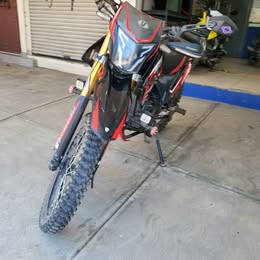 motocicleta  2024 vento  cross max