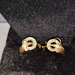 Aretes de delfin con sintéticos 8k 0 5gr