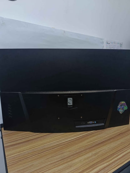 MONITOR CRUA EN CAJA