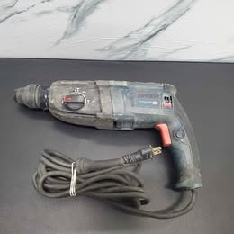 ROTOMARTILLO BOSCH 3 EN 1 CON ENTRADA SDS EN ESTUCHE