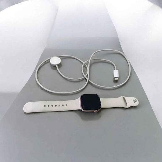 Reloj Apple series 10 42mm con cargador