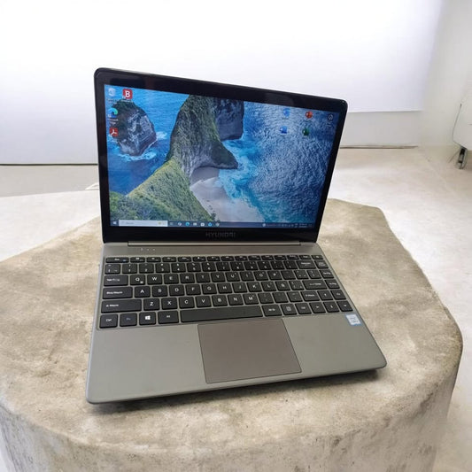 LAPTOP HYUNDAI 256GB TARJETA GRAFICA INTEL CORE I5