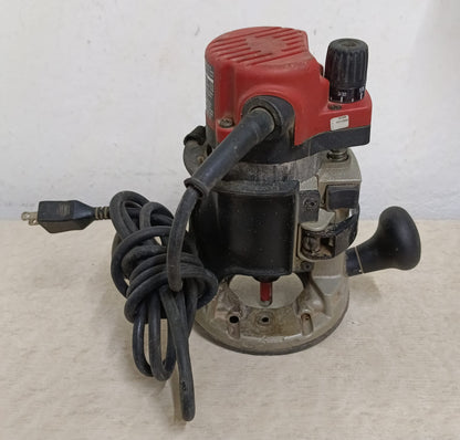 Router Industrial MILWAUKEE 5615-20, usado