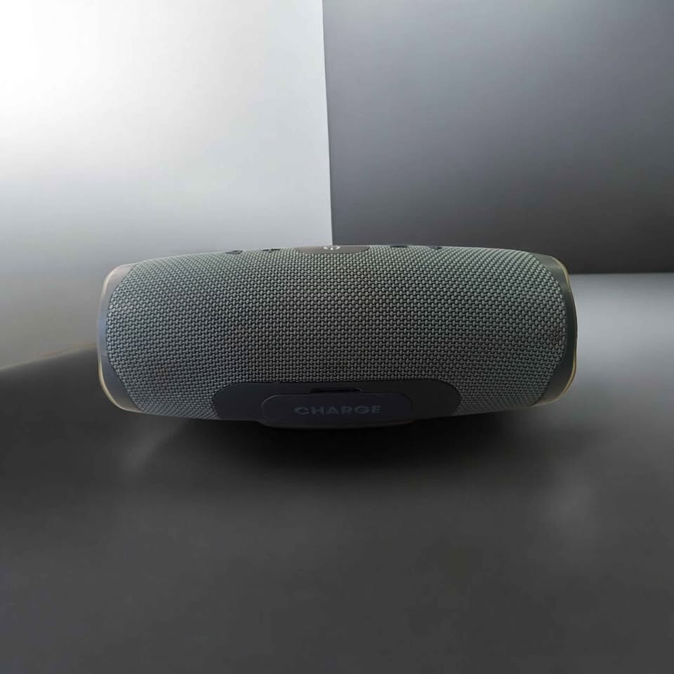 Bocina JBL charge essencial 2