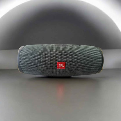 Bocina JBL charge essencial 2