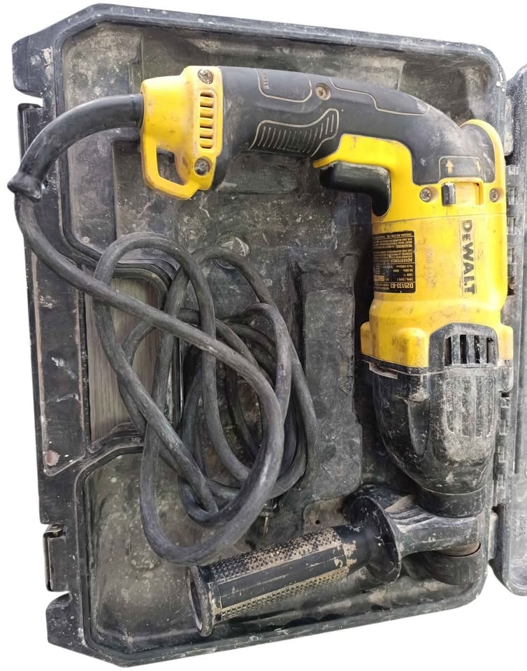 Herramienta rotomartillo DeWalt d25133-b3