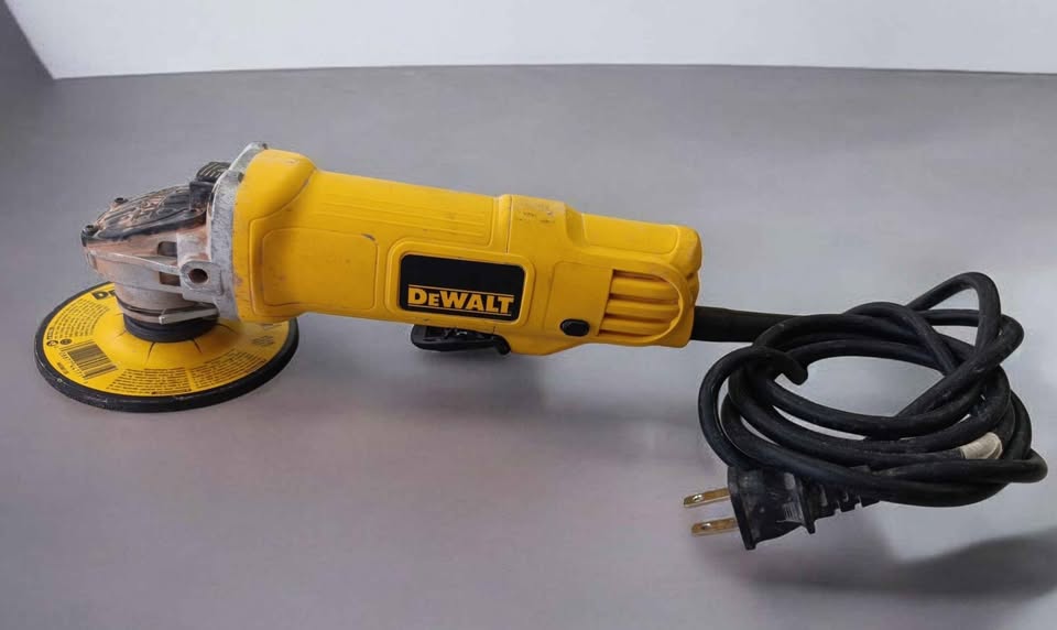 Herramienta esmeril DeWalt 4120-b3