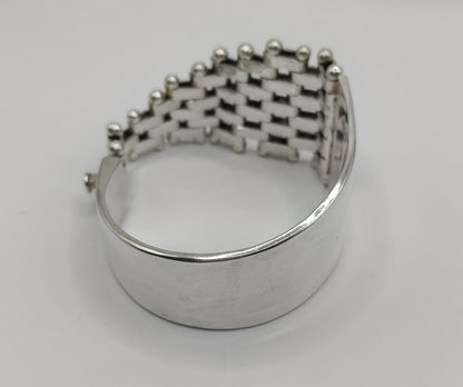 Pulsera con diseño PLATA 925 peso 78.1gr, usado