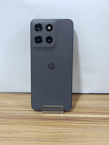 Celular Moto G15 256 GB 8 RAM libre usado