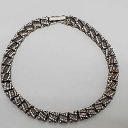 PULSERA DE PLATA CON PESO DE 19.6 GRAMOS CON 20 CM DE LONGITUD