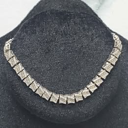 PULSERA DE PLATA CON PESO DE 19.6 GRAMOS CON 20 CM DE LONGITUD