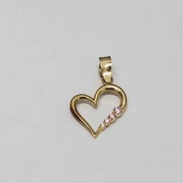 DIJE DE CORAZON DE ORO DE 14 KILSTES CON PESO DE 0.6 GRAMOS