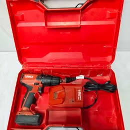 Taladro Hilti con cargador pila y estuche