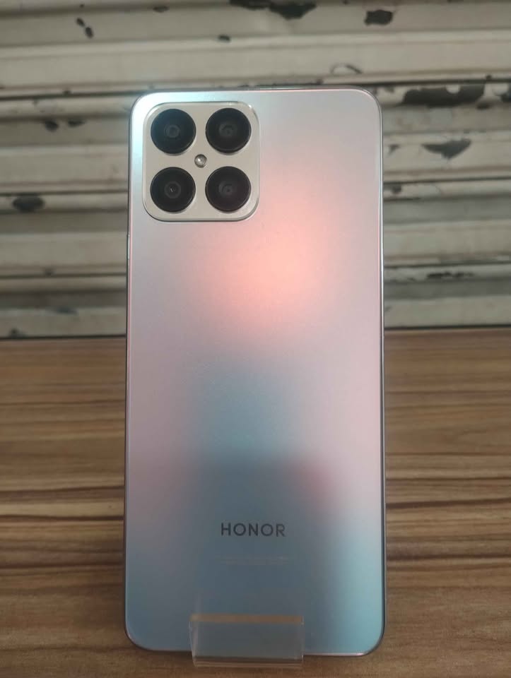 Celular honor x8 128 GB y 4 ram liberado