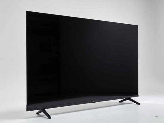 PANTALLA HISENSE SMART TV 55 PULGADAS CON CONTROL.